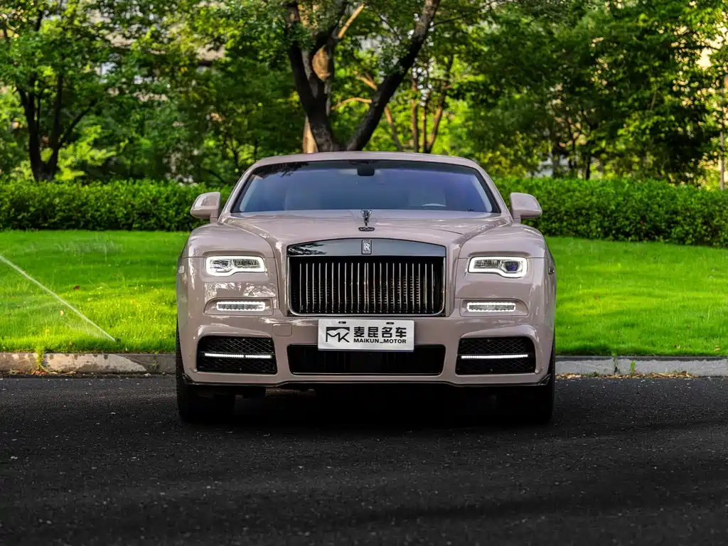 Phantom 2018 6.6T standard model купить на сайте DeffCars