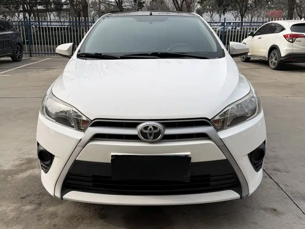 YARiS L 2015 1.5E automatic charm version купить на сайте DeffCars