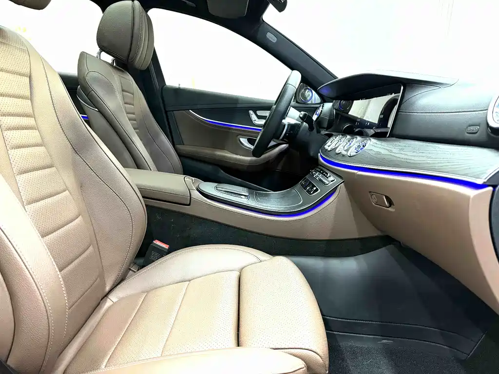 Mercedes-Benz E-Class 2023 E 260 L Sports купить на сайте DeffCars