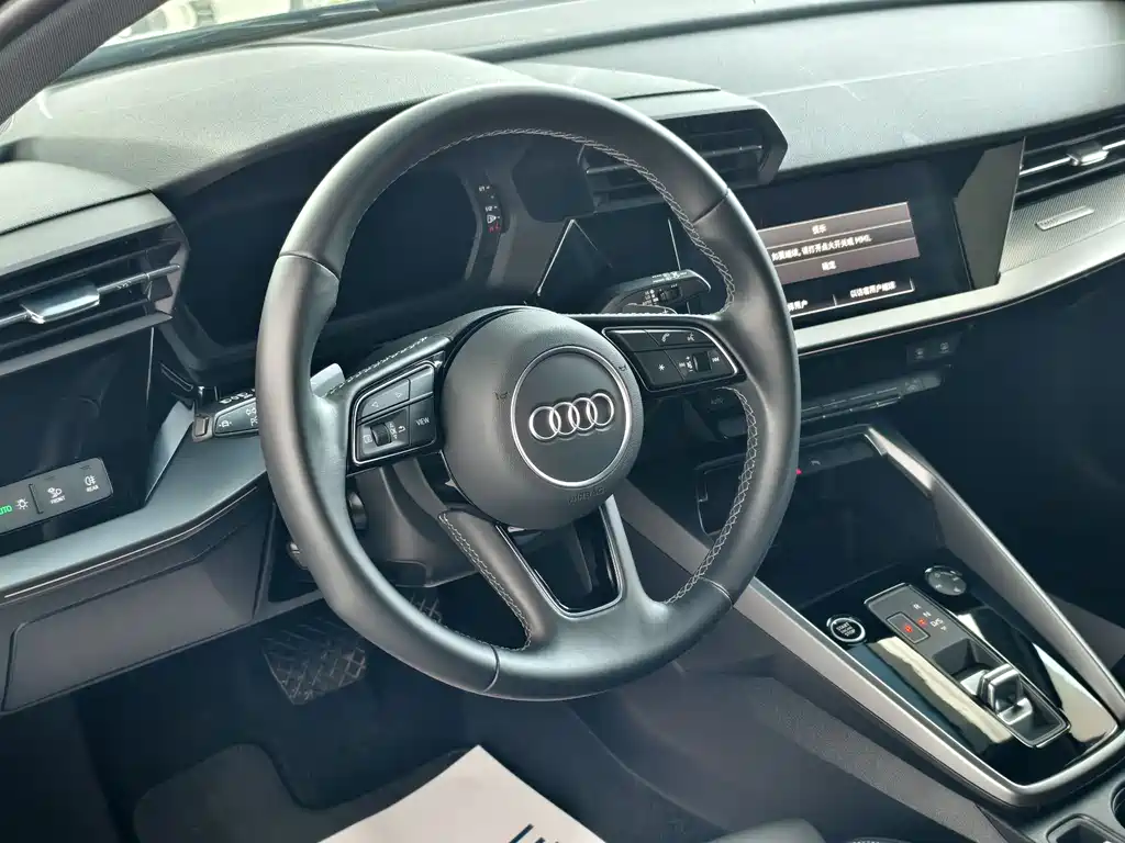 Audi A3 2023 facelift Sportback 35 TFSI stylish and sporty купить на сайте DeffCars