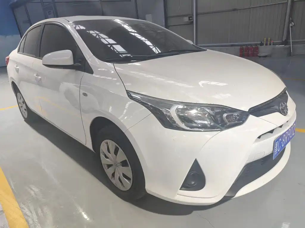 YARiS L 2022 1.5L CVT luxury PLUS version купить на сайте DeffCars