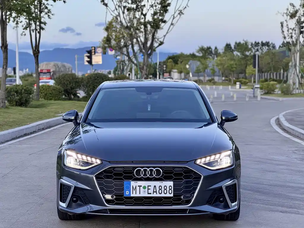Audi A4L 2020 40 TFSI Fashionable and Dynamic купить на сайте DeffCars