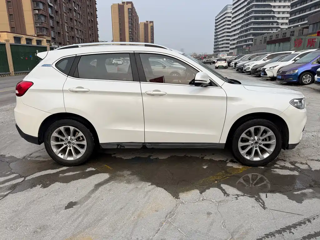 Haval H2 2017 Blue Label 1.5T Automatic Two-wheel Drive Elite купить на сайте DeffCars