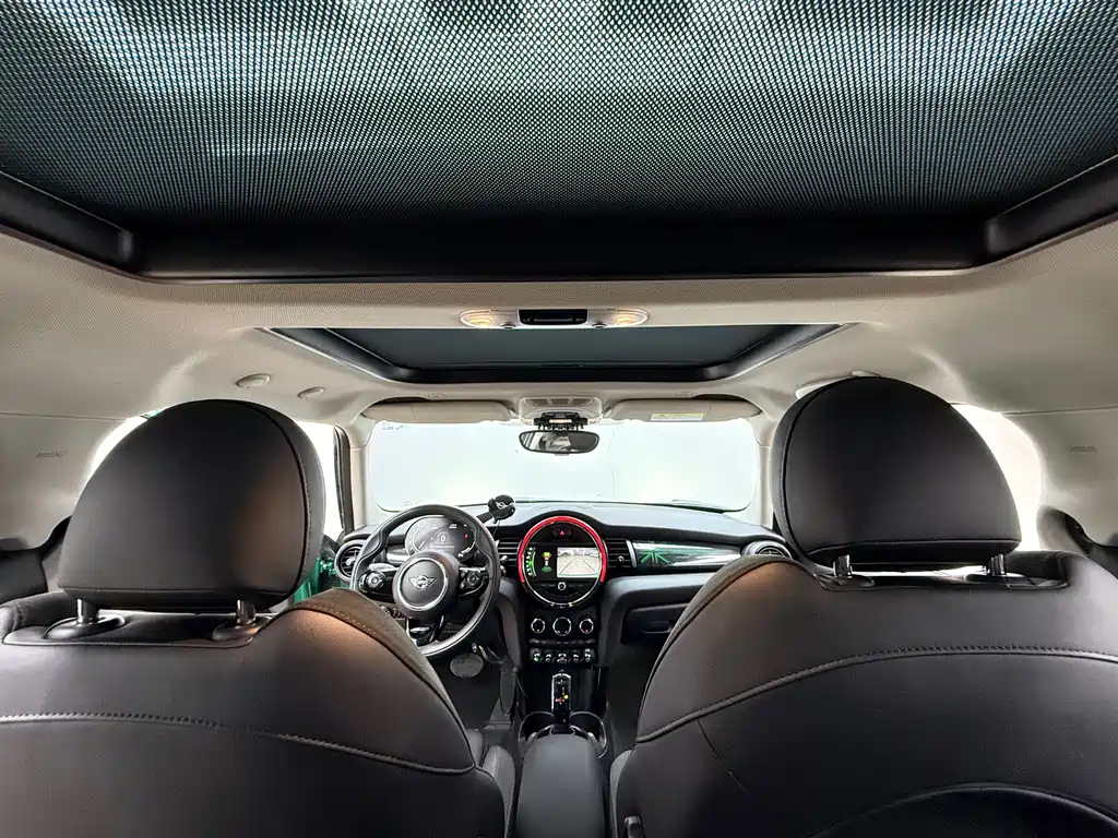MINI 2021 1.5T COOPER Artist Five-Door Edition купить на сайте DeffCars