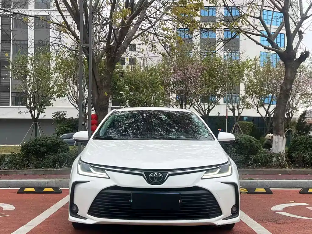 Corolla 2021 TNGA 1.5L CVT Pioneer Edition купить на сайте DeffCars