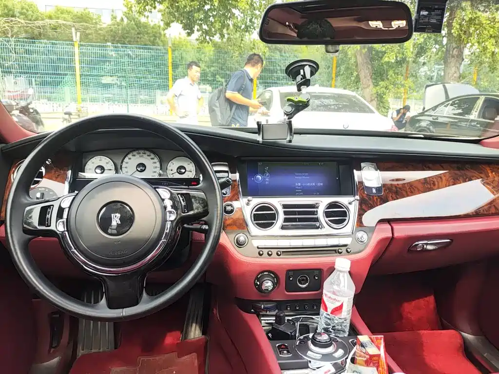 Ghost 2012 6.6T extended version купить на сайте DeffCars