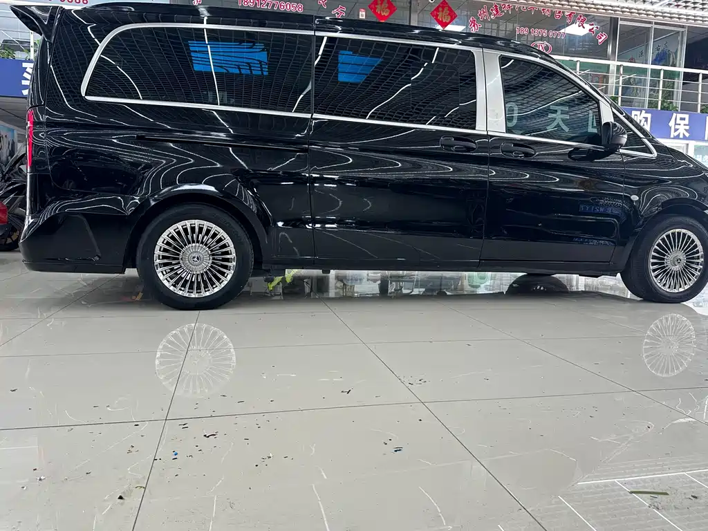 VITO 2023款 2.0T 商务版 7座 купить на сайте DeffCars