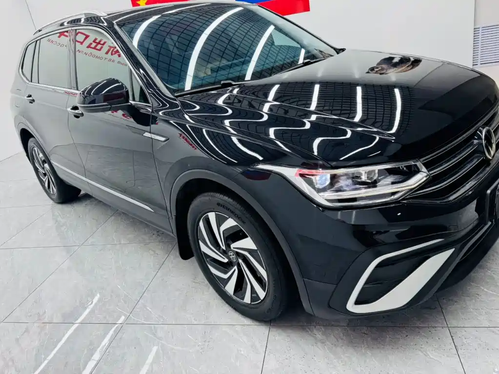 Tiguan L 2023 280TSI automatic two-wheel drive Chaochuang limited edition купить на сайте DeffCars
