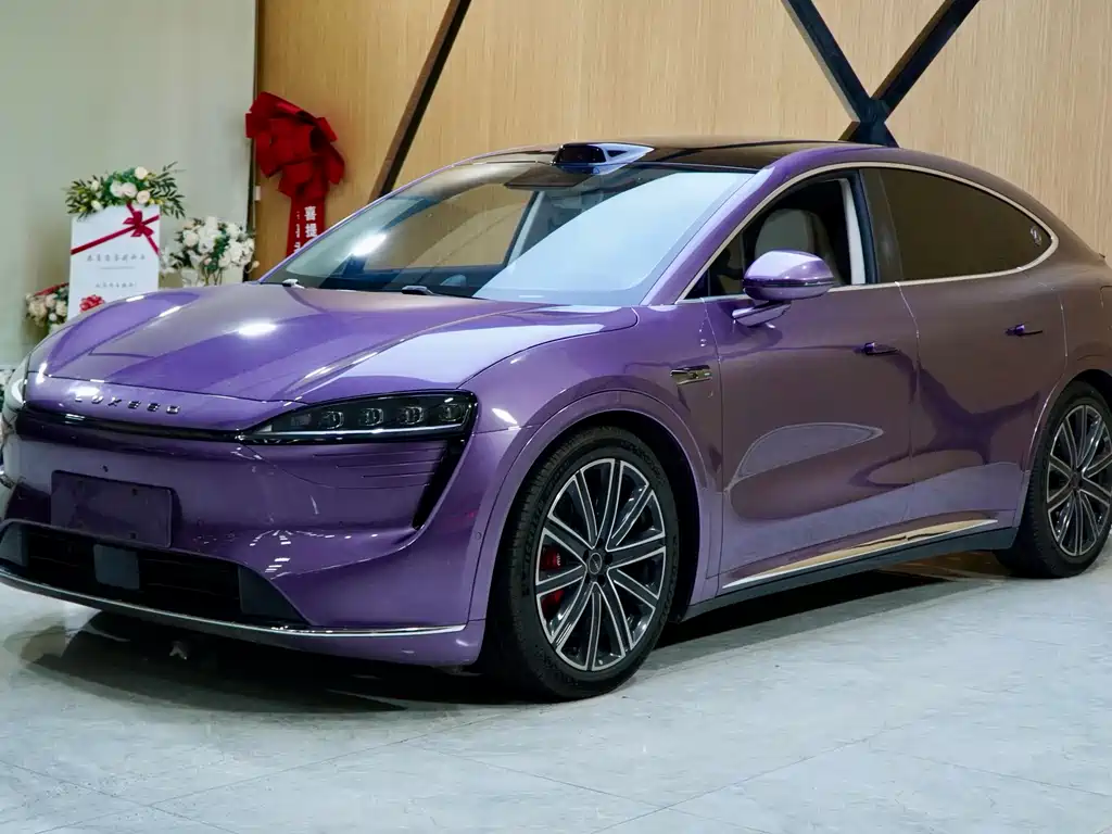 Zhijie R7 2025 extended range 251km Max купить на сайте DeffCars