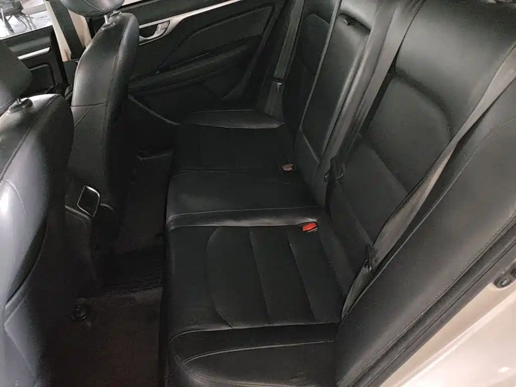 Vision 2018 1.5L Manual Happiness Edition купить на сайте DeffCars