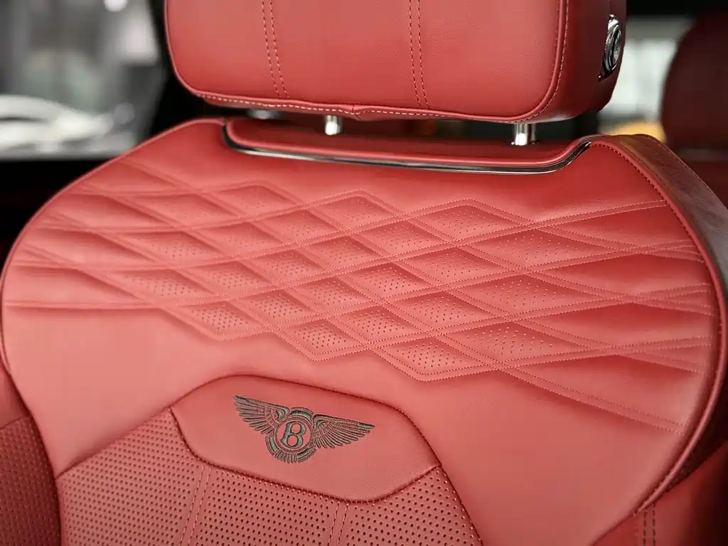 Bentayga 2024 4.0T V8 Long Wheelbase Yadu Edition купить на сайте DeffCars