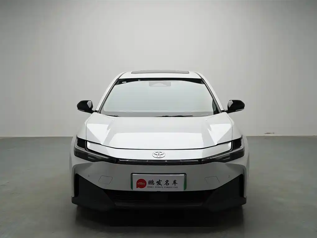 Toyota bZ3 2023 517km Elite PRO купить на сайте DeffCars