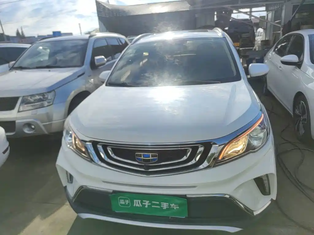 Vision X3 2017 1.5L manual premium model купить на сайте DeffCars