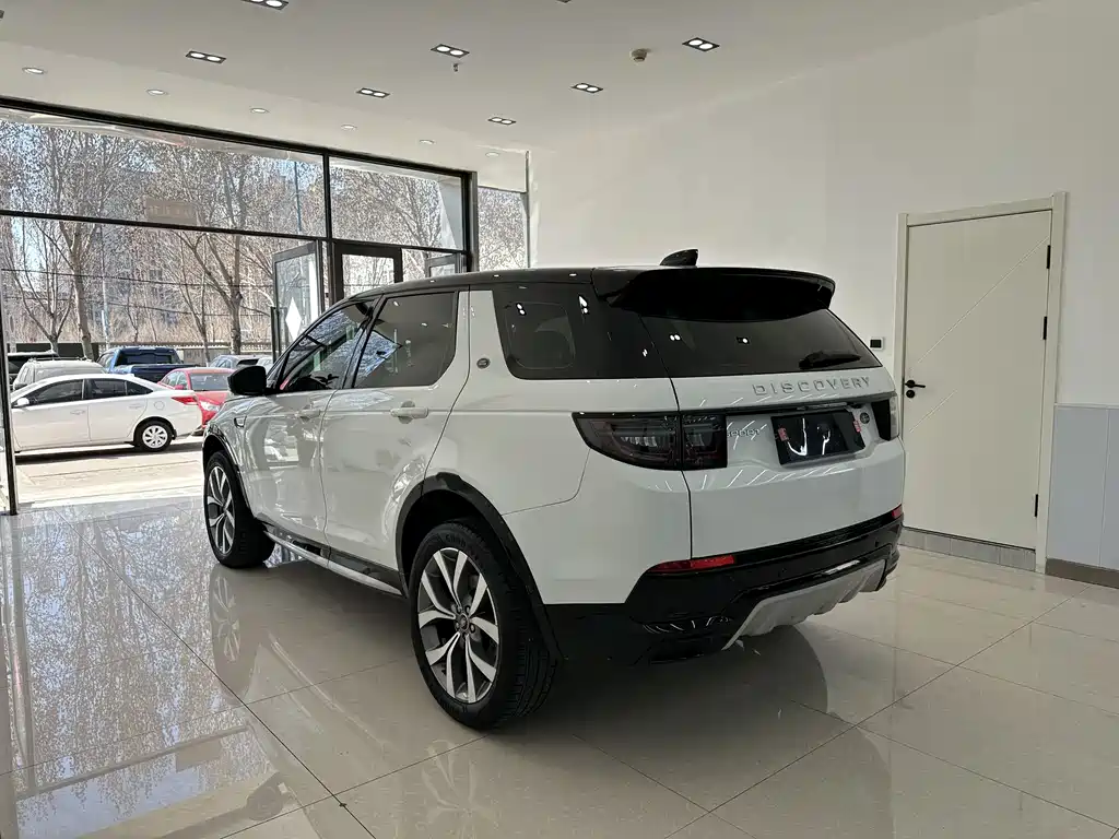 Discovery Sport 2024 Luxury Customized Edition купить на сайте DeffCars