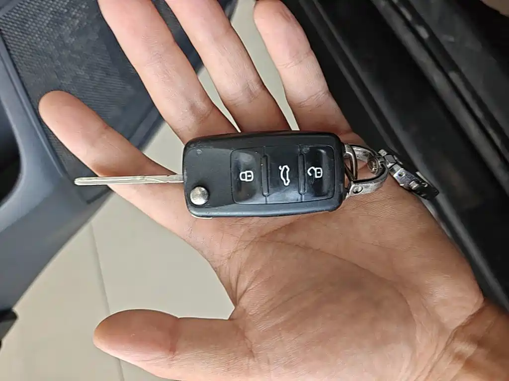 Santana 2019 1.5L automatic fashion version National VI купить на сайте DeffCars