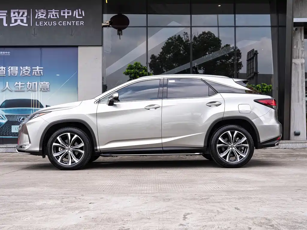 Lexus RX 2020 facelift 300 four-wheel drive elegant version купить на сайте DeffCars