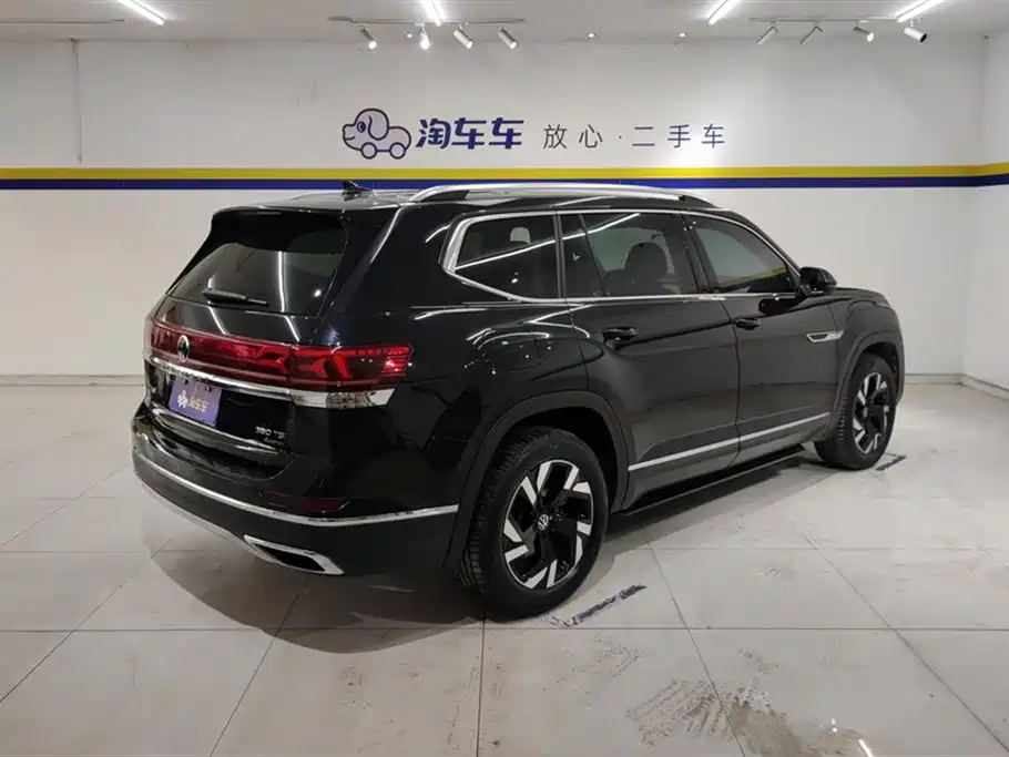 Touron 2021 380TSI four-wheel drive luxury version купить на сайте DeffCars