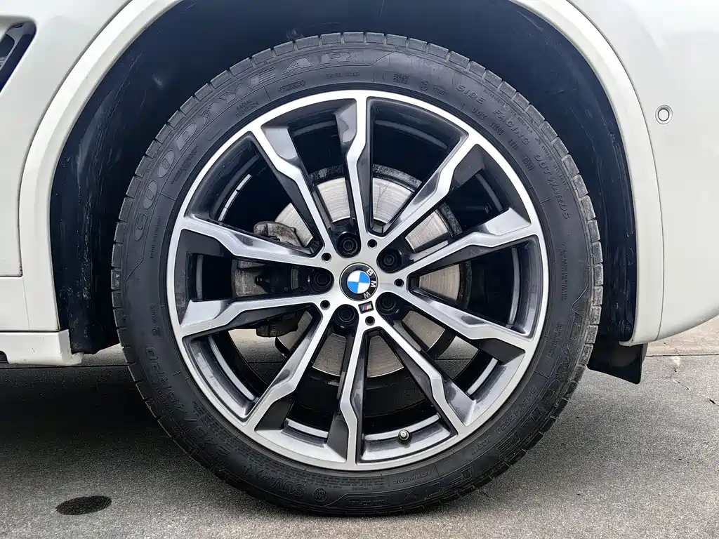 BMW X3 2023 Facelift xDrive30i Leading M Night Package купить на сайте DeffCars