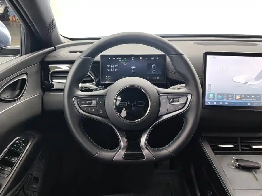 Seal 06 2025 DM-i Smart Driving Edition 120KM Exclusive Type купить на сайте DeffCars