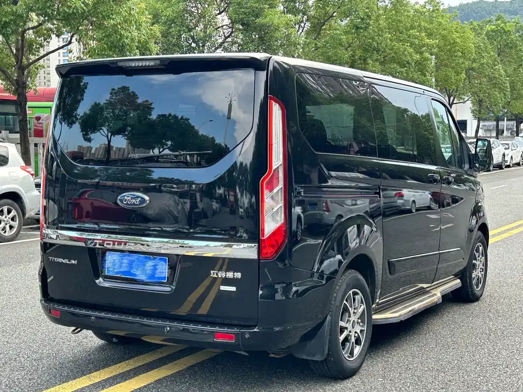 Tourneo 2017 2.0T Automatic Lite Edition купить на сайте DeffCars