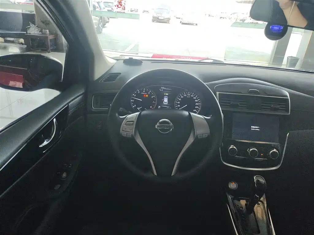 Tiida 2019 1.6L CVT Smart Travel Edition National VI купить на сайте DeffCars