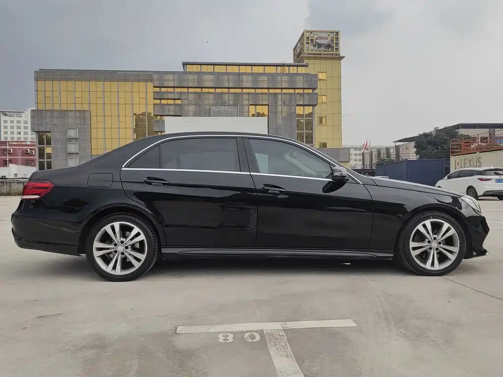 Mercedes E-Class 2015 E 200 L купить на сайте DeffCars