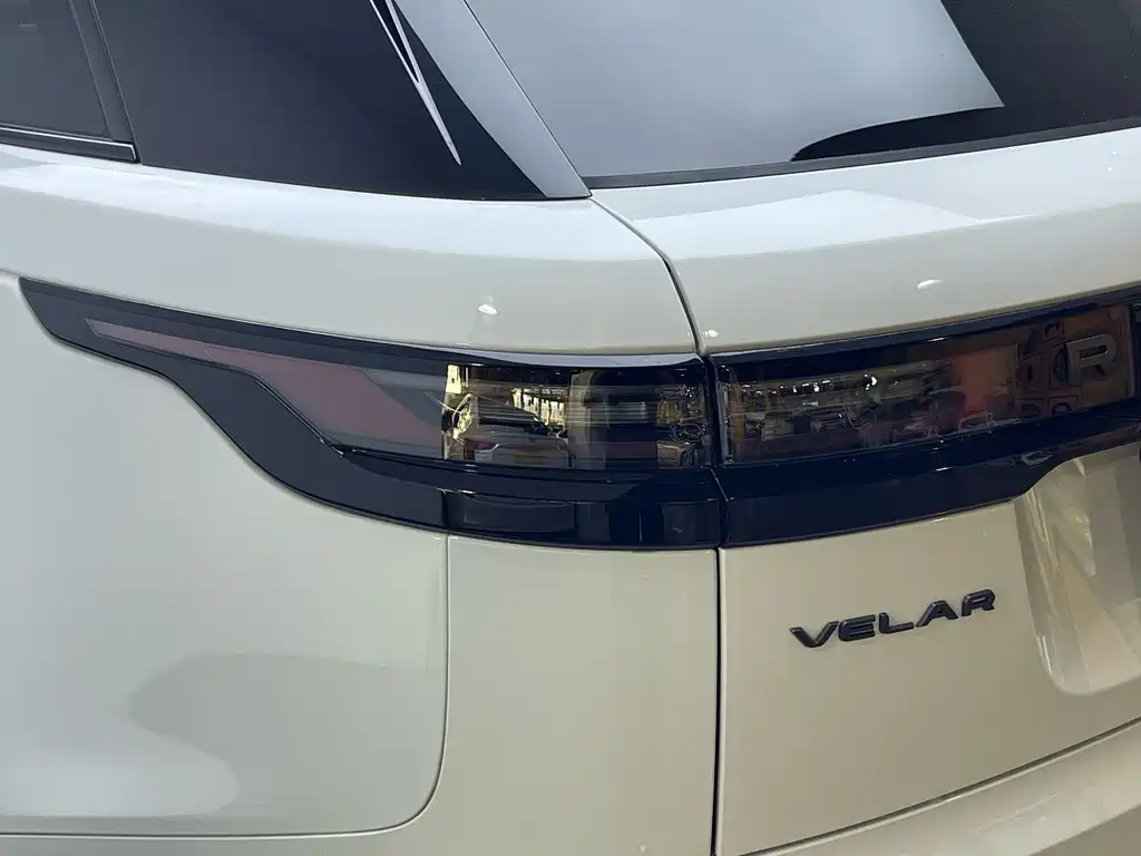 Range Rover Velar 2024 Dynamic SE купить на сайте DeffCars