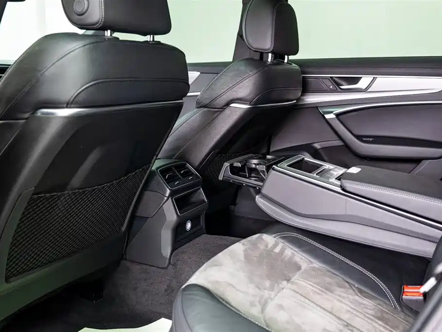 Audi A6L 2020 40 TFSI luxury and elegant model купить на сайте DeffCars