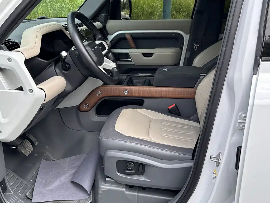 Land Rover Defender 2022 110 P400 X-DYNAMIC HSE купить на сайте DeffCars