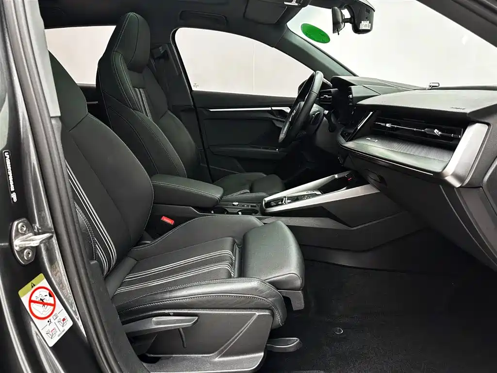 Audi A3 2024 Sportback 35 TFSI stylish and sporty купить на сайте DeffCars