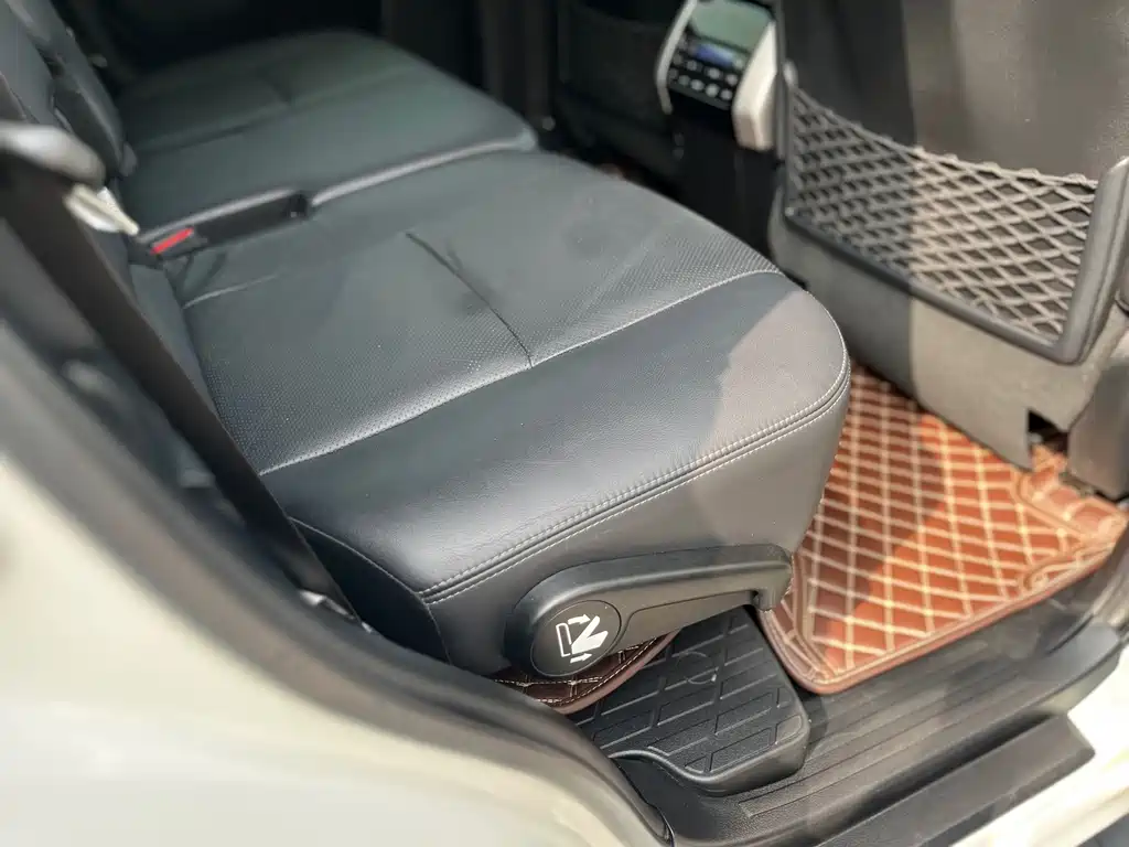 Prado 2019 3.5L automatic TX-L exclusive version купить на сайте DeffCars