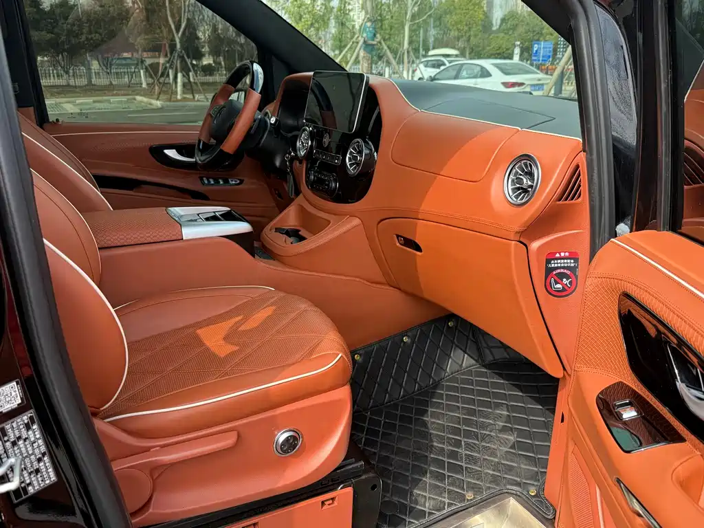 Vito 2023 2.0T Elite Edition 7 seats купить на сайте DeffCars