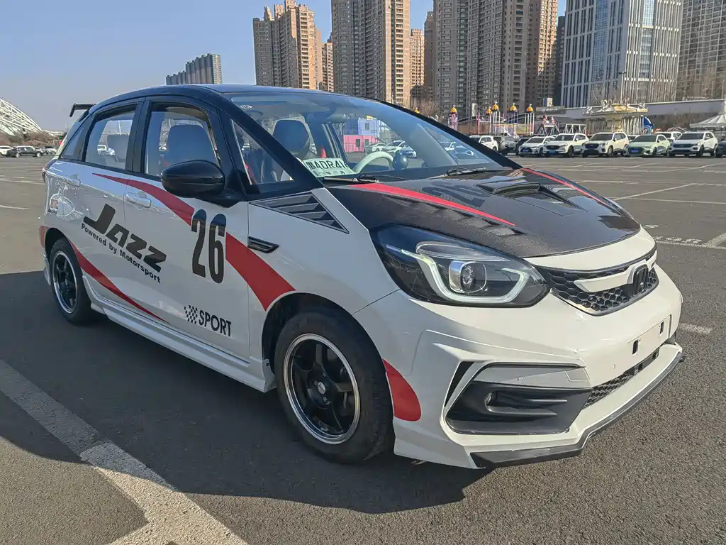 Fit 2021 1.5L CVT Fashion Edition купить на сайте DeffCars