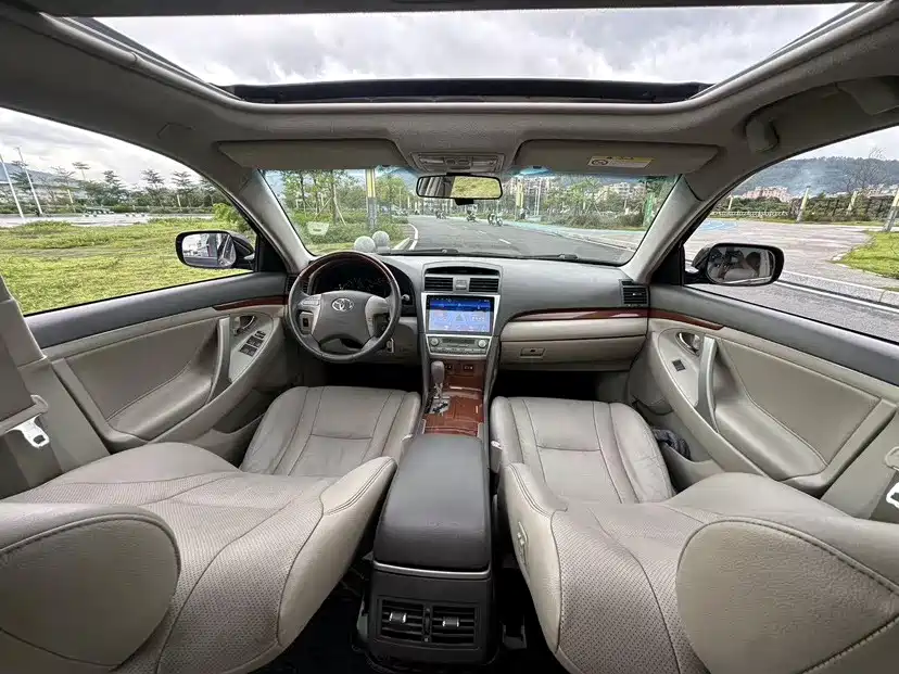 Camry 2013 200G Classic Deluxe Edition купить на сайте DeffCars