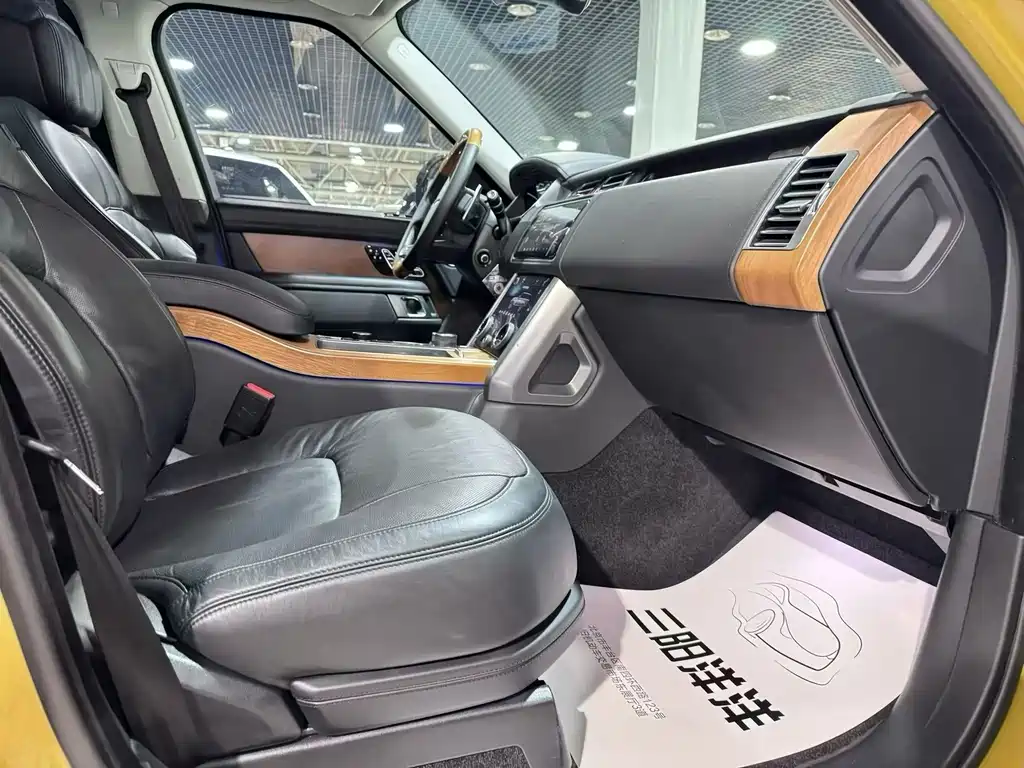 Range Rover 2021 3.0 L6 50th Anniversary Commemorative Edition купить на сайте DeffCars