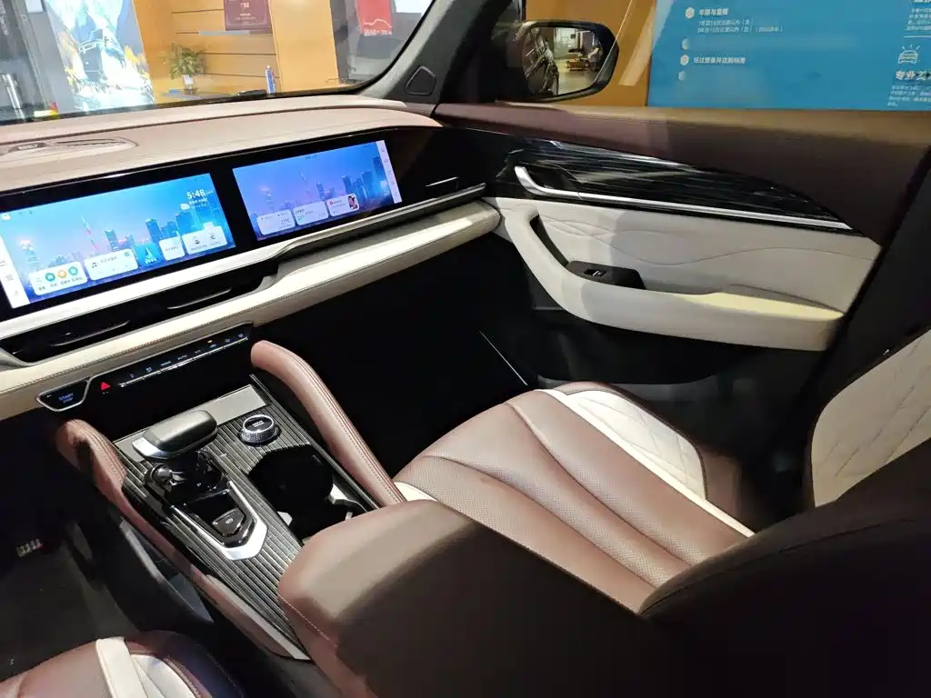 Xingyue L 2024 2.0TD high-power automatic two-wheel drive cloud version купить на сайте DeffCars