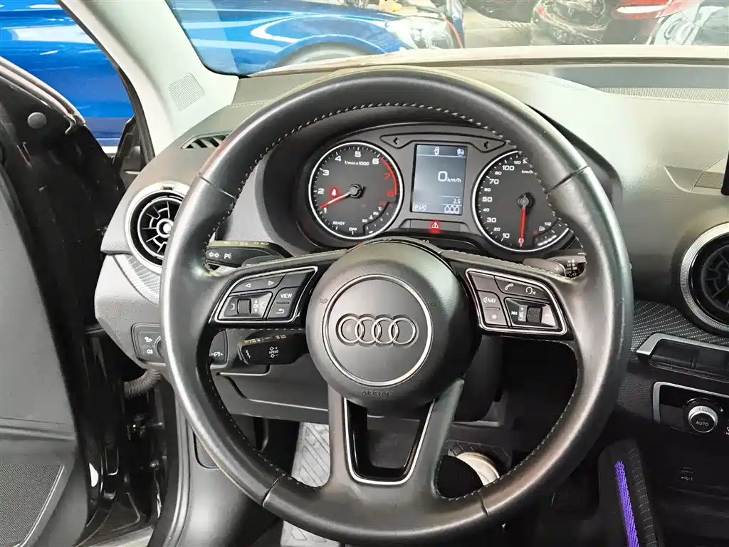 Audi Q2L 2022 35 TFSI fashionable and elegant купить на сайте DeffCars