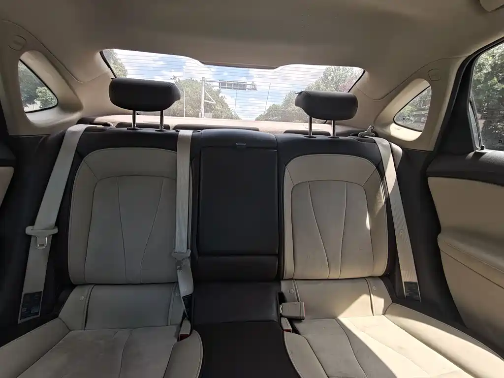 Weilan 2015 Sedan 15S Automatic Leading Type купить на сайте DeffCars