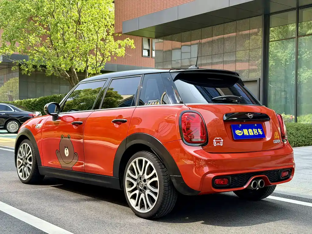 MINI 2018 2.0T COOPER S Artist Five-door Edition купить на сайте DeffCars