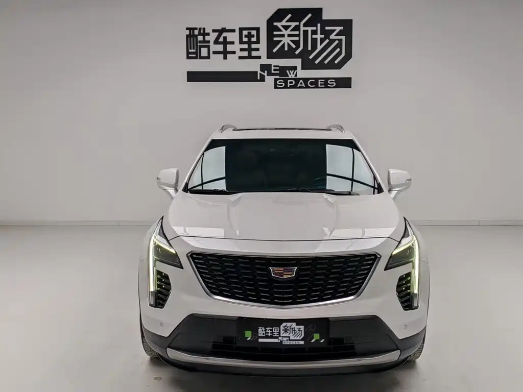 Cadillac XT4 2021 28T four-wheel drive platinum version купить на сайте DeffCars