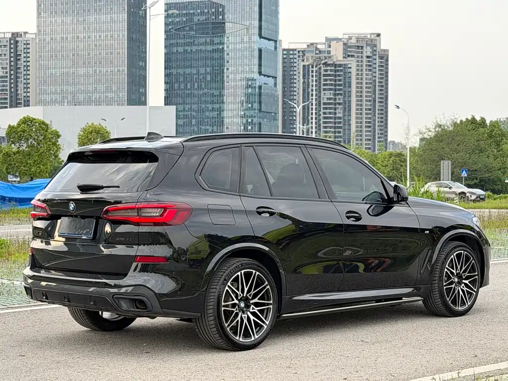 BMW X5 imported 2022 xDrive40i M sports package купить на сайте DeffCars