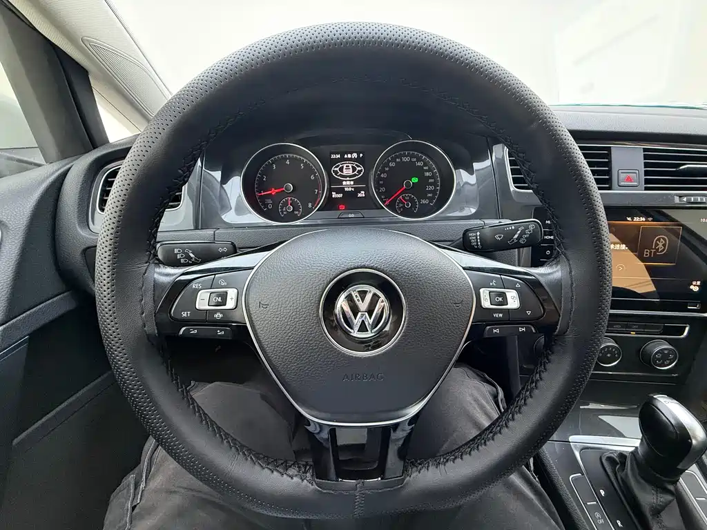 Golf 2020 280TSI DSG comfort model купить на сайте DeffCars
