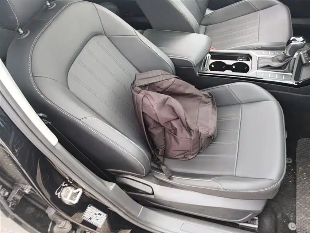 Passat 2025 Outstanding Model 280TSI Business Edition купить на сайте DeffCars