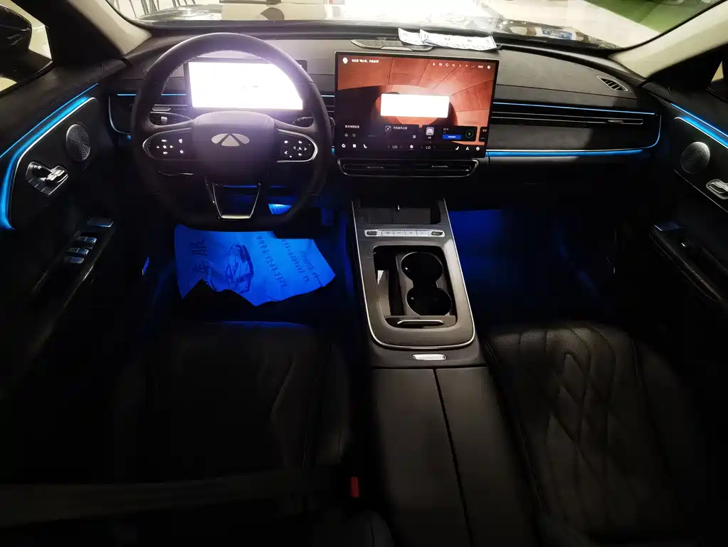 Fengyun A8L 2025 1.5TGDI 145km luxury model купить на сайте DeffCars
