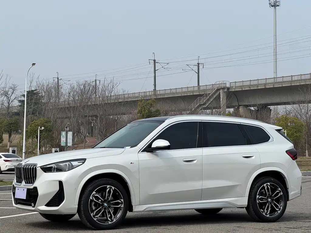 BMW X1 2023 sDrive25Li M Sports Package купить на сайте DeffCars