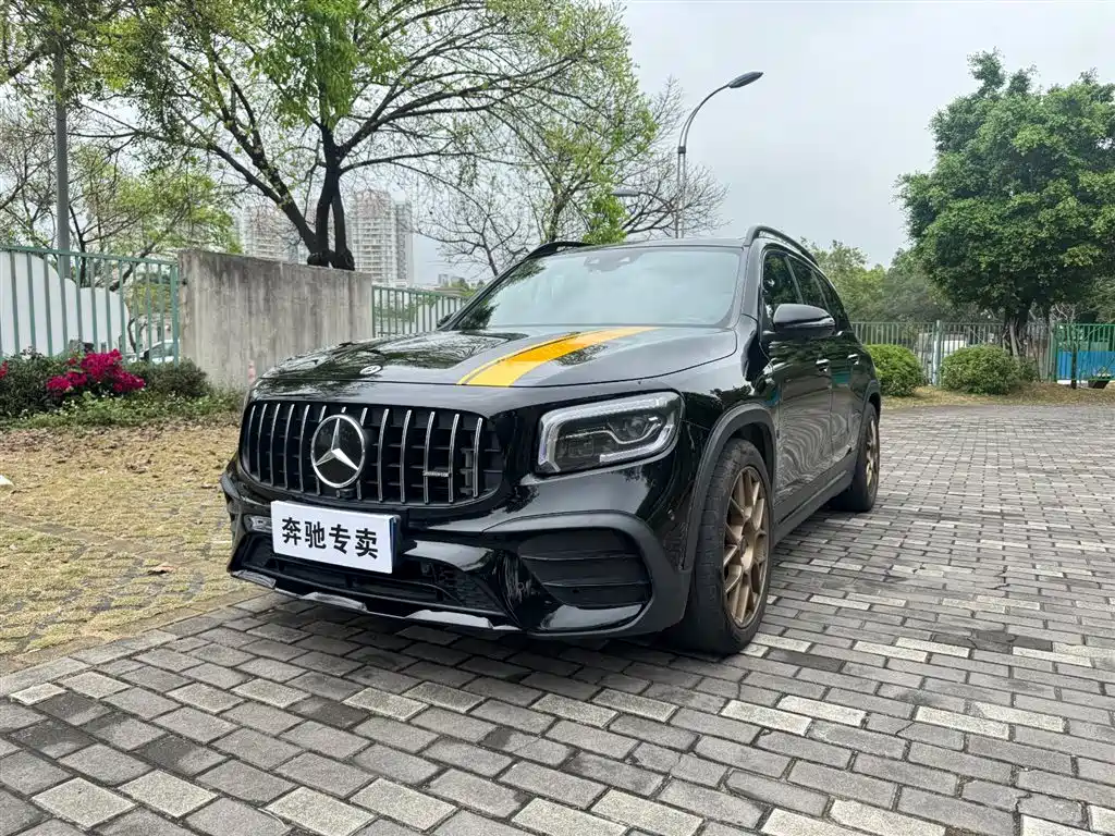 Mercedes-Benz GLB AMG 2022 AMG GLB 35 4MATIC купить на сайте DeffCars