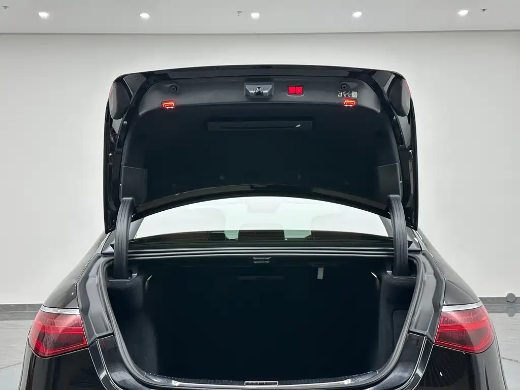 Maybach S-Class 2024 facelift S 480 4MATIC купить на сайте DeffCars