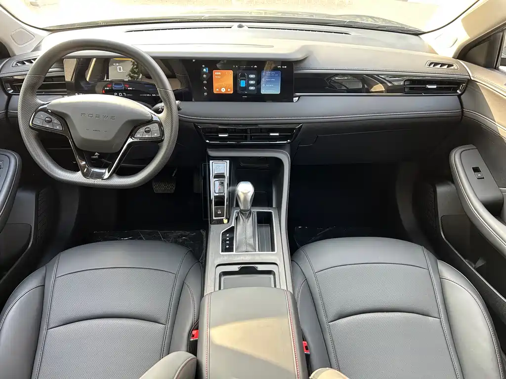 Roewe i5 2026 1.5L CVT Deluxe Edition купить на сайте DeffCars