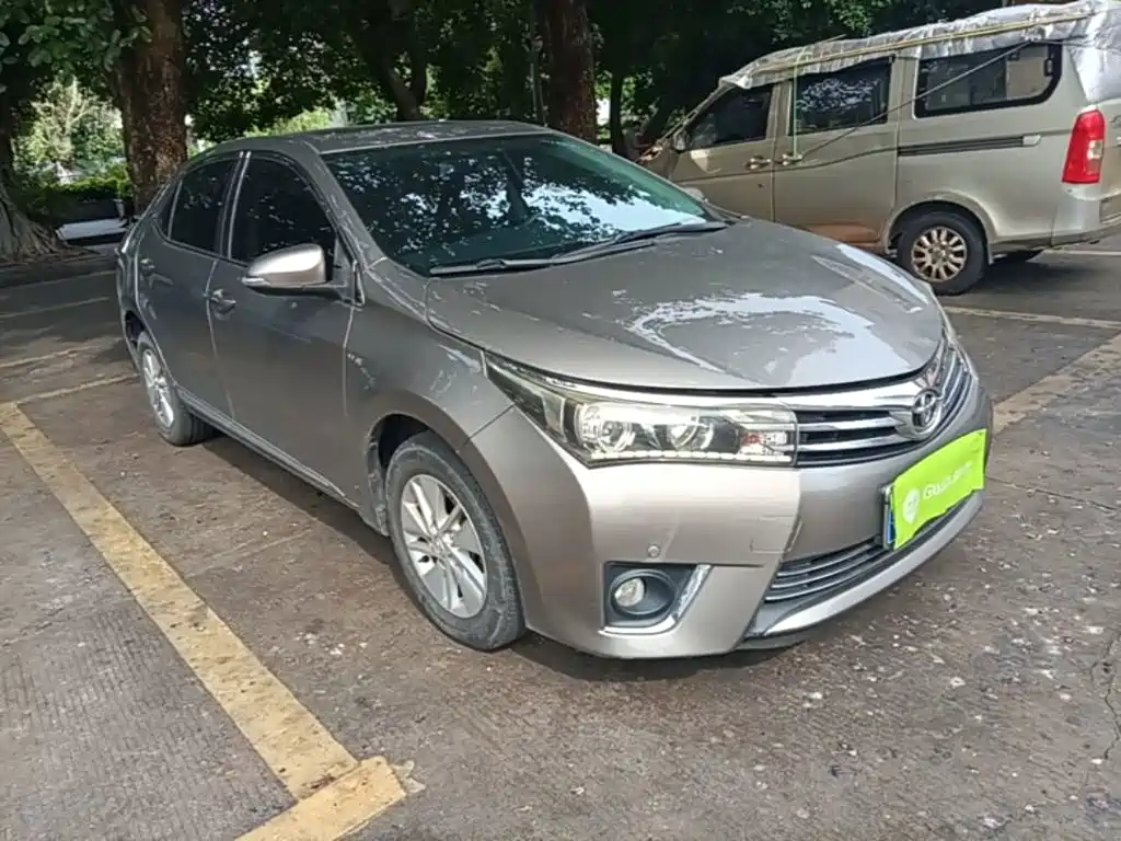 Corolla 2014 1.6L CVT GL-i купить на сайте DeffCars