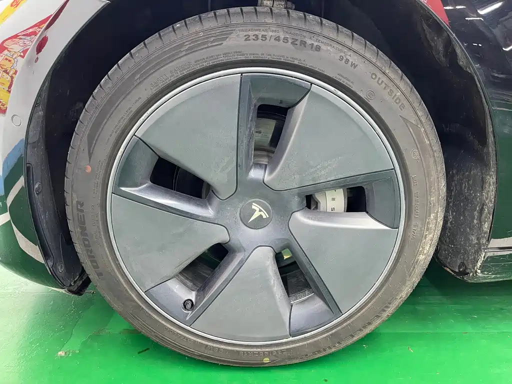 Model 3 2023款 后轮驱动版 купить на сайте DeffCars
